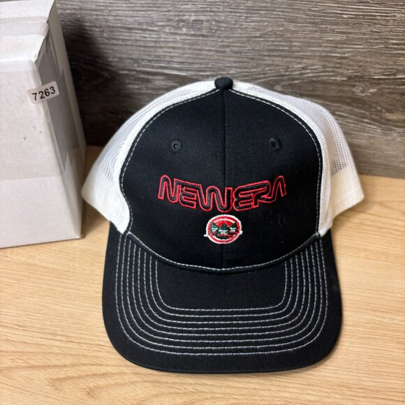 New Era Hat Cap Snapback Black Red Spell Out Adjustable - Picture 9 of 9